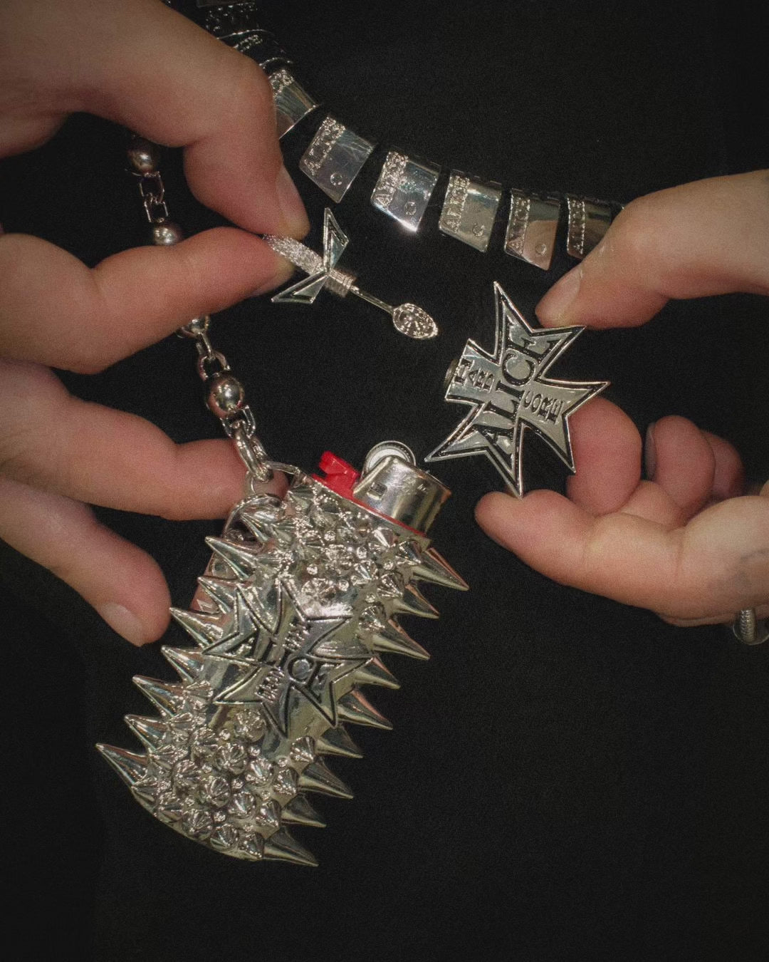 APORRO × ALICE HOLLYWOOD GODSTAR LIGHTER LEASH