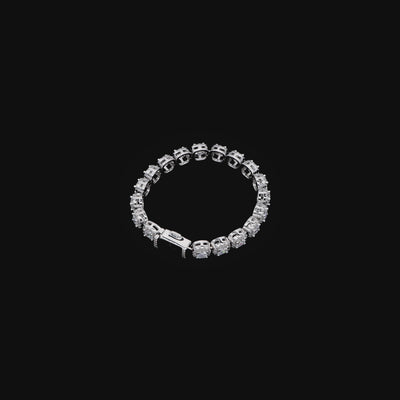 Brazalete de tenis agrupado con talla cojín - 7 mm