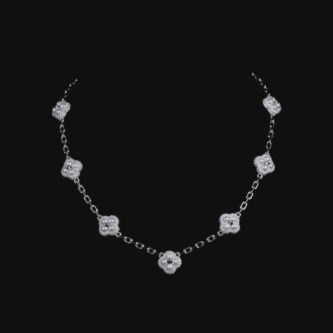 Perlenklee-Station-Halskette