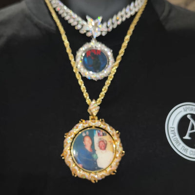Custom Rotating Thorns Photo Pendant