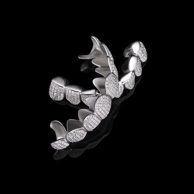 Maßgeschneiderte, vollständig vereiste Grillz