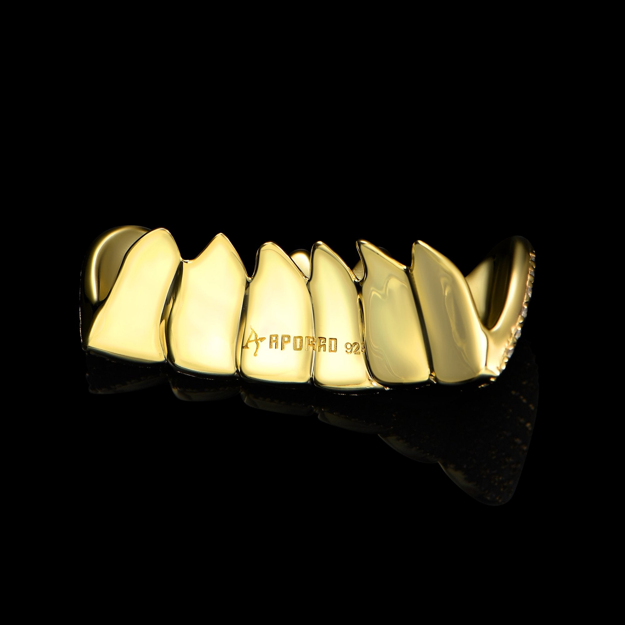 Grillz entièrement glacé personnalisé