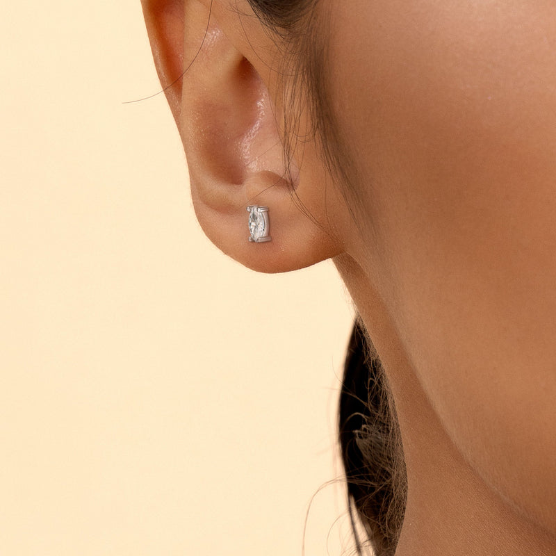 Custom Classic Moissanite Stud Earring