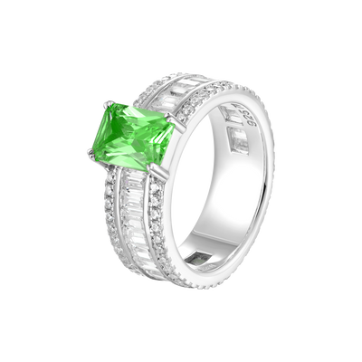 Bague de bande taille émeraude personnalisée